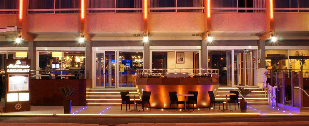Logis Hotel & Restaurant Mediterranee Port-la-Nouvelle Exterior foto